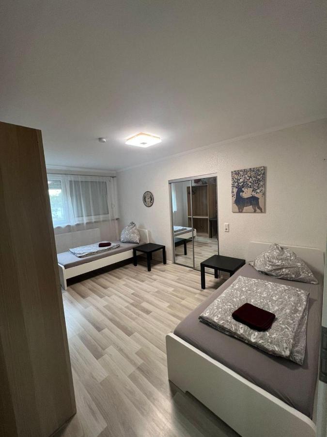 Zentral Gelegenes Apartment In Moenchengladbach Mit W-Lan Exterior photo
